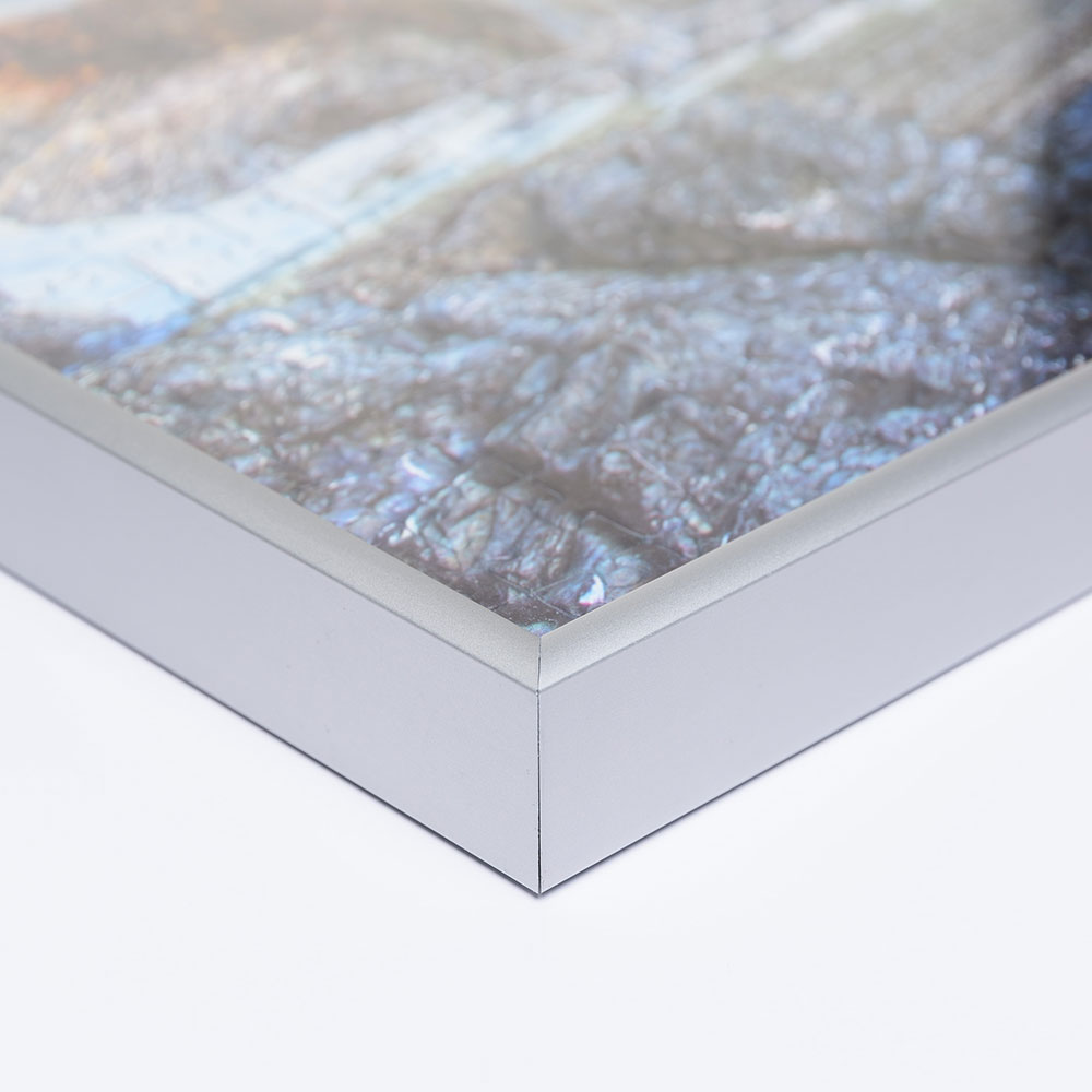 Puslespillramme i aluminium for 1000 deler 48x64 cm | Matt sølv | 1,5 mm Kunstglass